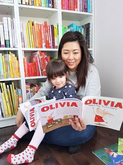 Monica Hui and her daughter Grace